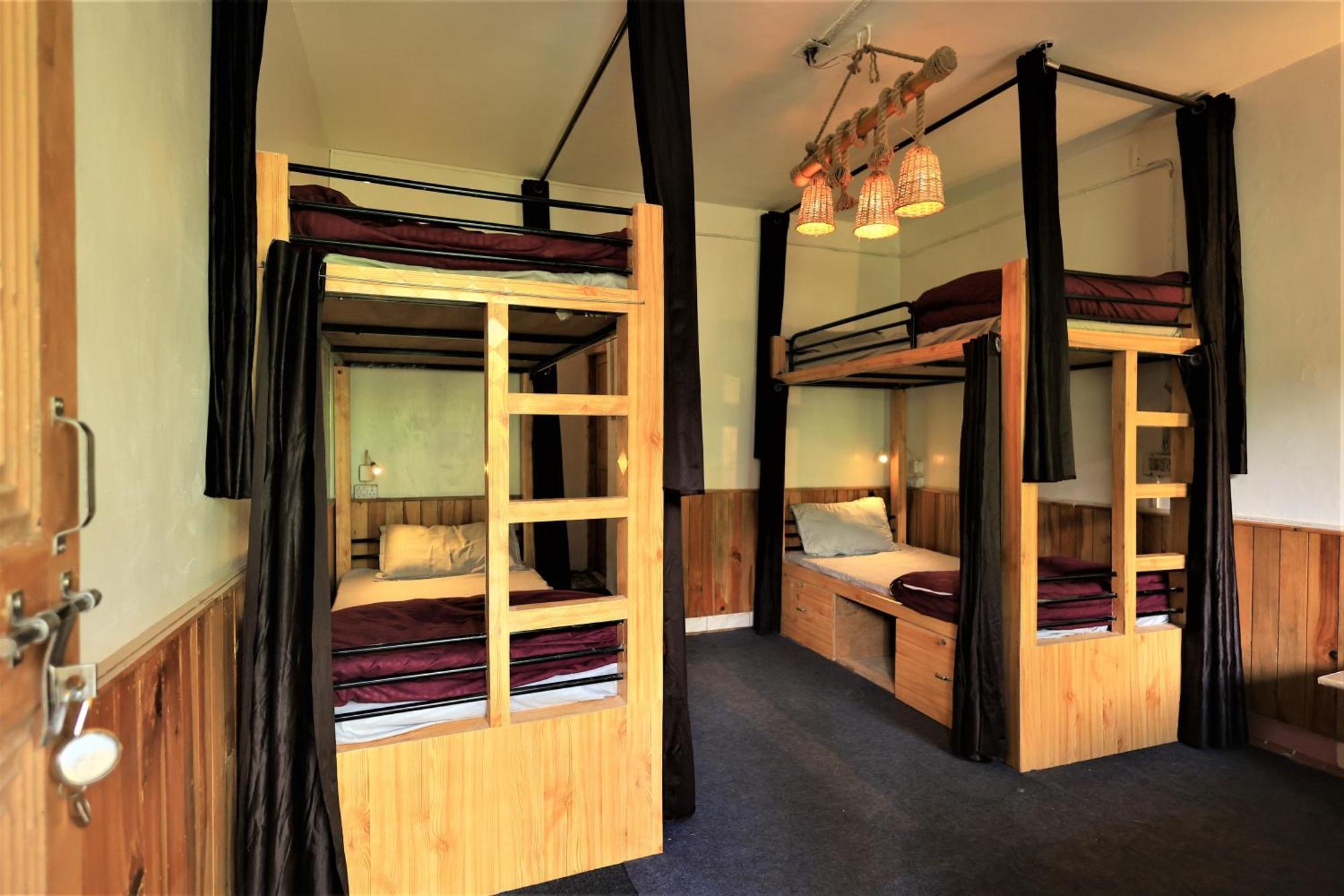 Beholden Stay And Cafe - A Luxury Boutique Hotel In Manali Manāli Exterior foto